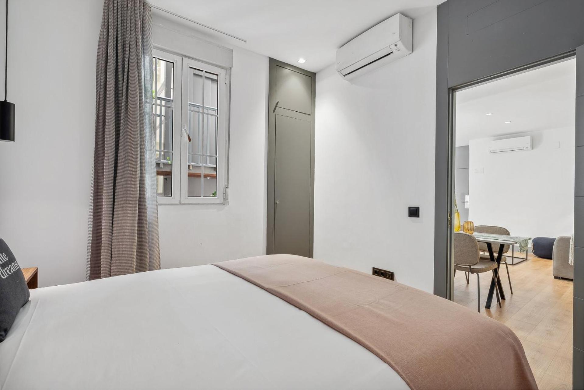 Limehome Madrid Calle De Santa Ana - Estancia Temporal Zewnętrze zdjęcie